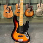 Squier by Fender Vintage Modified '77 Jazz Bass (VMJBASS77)