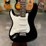 Standard Stratocaster Left-Handed in Black