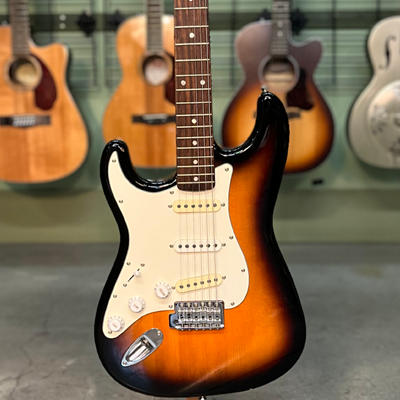 Squier by Fender Left-Handed Stratocaster (SQUIERSTRATLH)