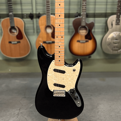Fender Offset Series Short-Scale Mustang (MUSTANG)
