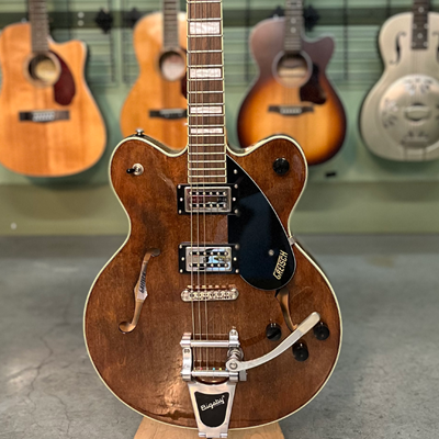 Gretsch Semi-Hollow Streamliner Double Cutaway with Bigsby (G2622T)